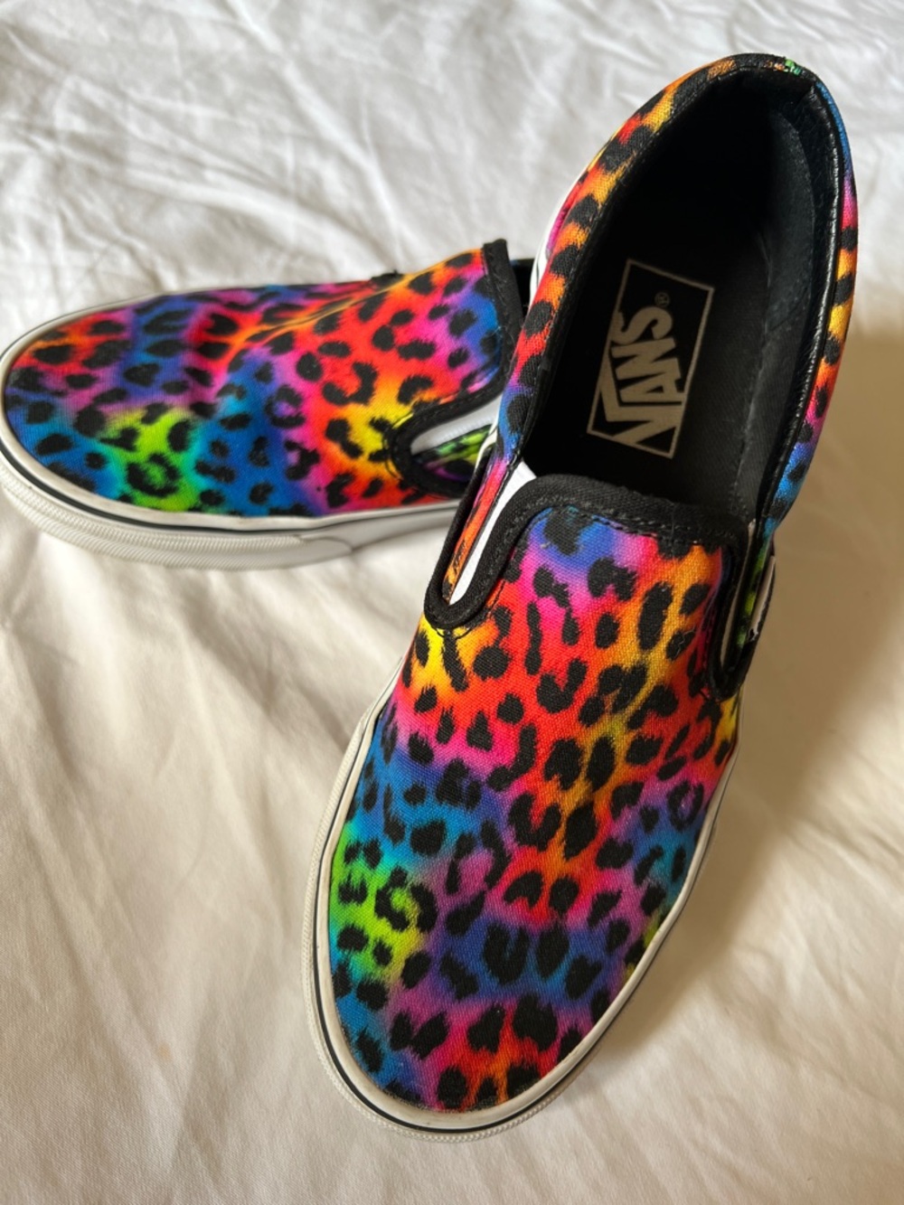 Vans Classic Slip On Rainbow Leopard Unisex  Shoes
Sz Women's 7, men’s Sz 5.5